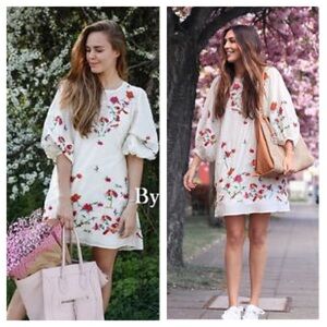Zara White Floral Embroidered Puff-Sleeve Dress